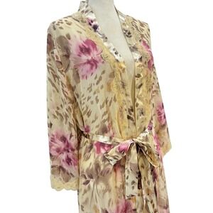 Vintage California Dynasty Floral Lace Robe M Pink Romantic Feminine Coquette